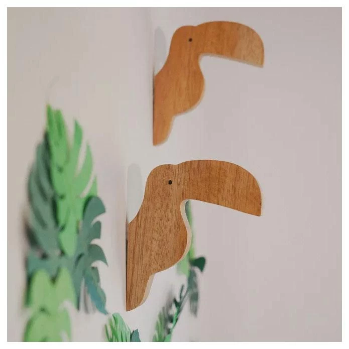 Misery Guts GIRLS GIFTS Wooden Bird Wall Hook β Toucan
