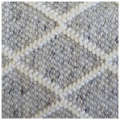 Handcrafted Cream Cross Wool Rug