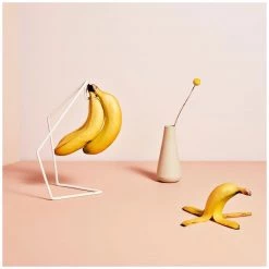 Bendo Monochrome Luxe Bunch Banana Stand - White