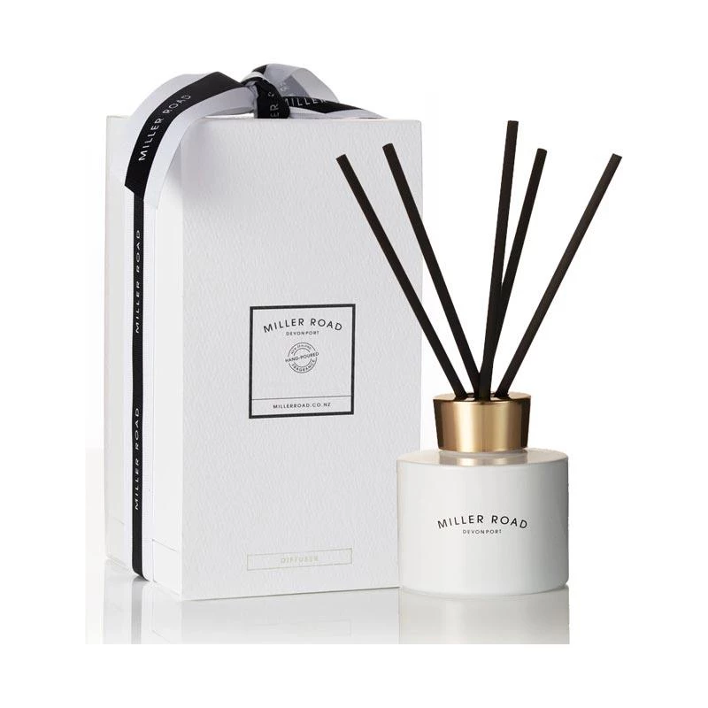 Miller Road Devonport Luxury Reed Diffuser โ Bamboo & White Lily Kiwiana