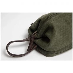 NED Collections Valentines Day Huey Toilet Bag - Green