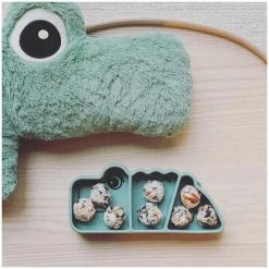 Done By Deer Dining & Aprons Stick & Stay Silicon Snack Plate – Croco Grey