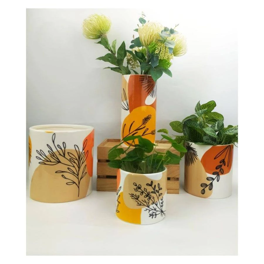 Urban Products VASES & PLANTERS Willa Foliage Planter - Medium