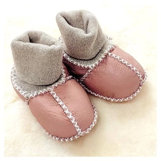 Kiwi Gear Kiwiana Sheepskin Baby Booties - Pink