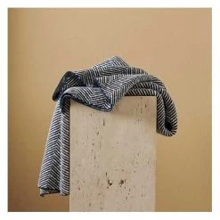 Weave Urban Sanctuary Solano Throw Rug - Ocean