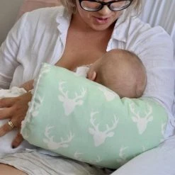 Me2U Gifts Snug Nursing Sleeve β Floral Sloth