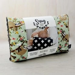 Me2U Gifts Snug Nursing Sleeve – Floral Sloth