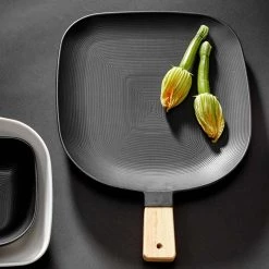 Ladelle Bowls, Plates & Serveware Linear Texture Paddle Serve Stick - White