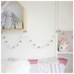 Sheepish Design NZ Wool Ball Garland - Monochrome Kiwiana